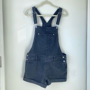 Black Short Overalls. Buckles. Summer